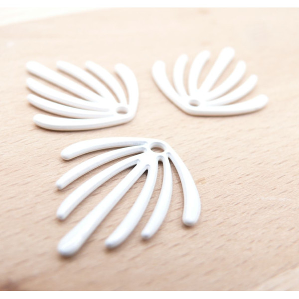 Pendentifs Forme Éventail 22 mm – Métal Coloris BLANC