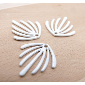 Pendentifs Forme Éventail 22 mm – Métal Coloris BLANC