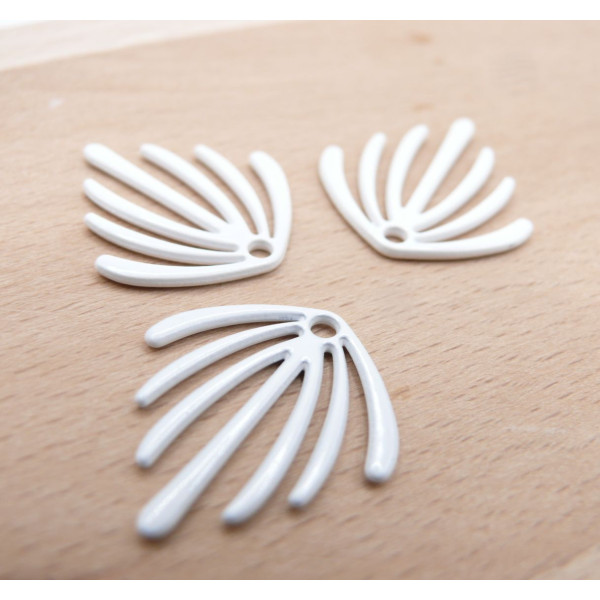 Pendentifs Forme Éventail 22 mm – Métal Coloris BLANC