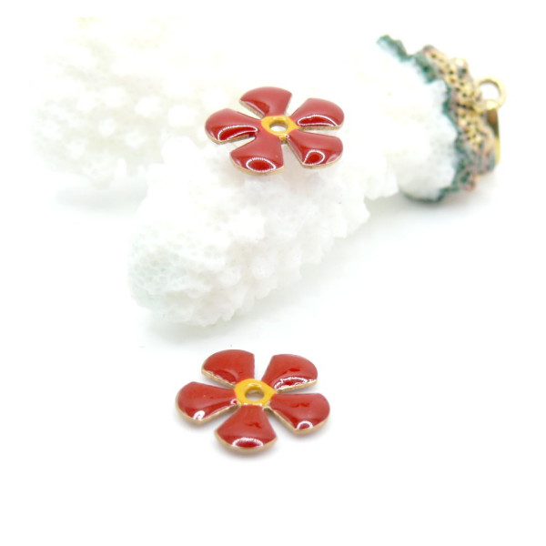 PS11756283– Lot de 2 Perles intercalaires Fleur style vintage 13 mm – Résine Émaillée ROUGE