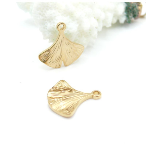 Pendentifs Feuille de Ginkgo 15.5 mm – Acier Inoxydable 304 Doré à l’Or Fin 18K Ionique