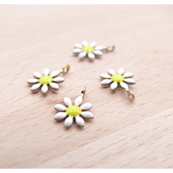 Pendentifs Fleurs résine émaillée 10 mm – Acier Inoxydable 304 Doré, Placage IONIQUE