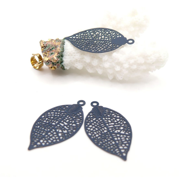 Estampes Pendentifs Filigrane Feuille 28 mm  – Laiton Gris Anthracite
