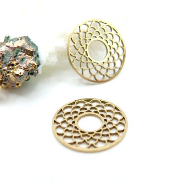 Pendentif Connecteur Cercle avec Écaille 17.5 mm – Acier Inoxydable Doré