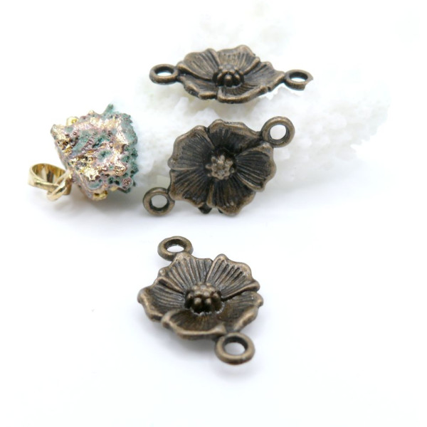 Connecteurs Fleur 24x15mm Bronze