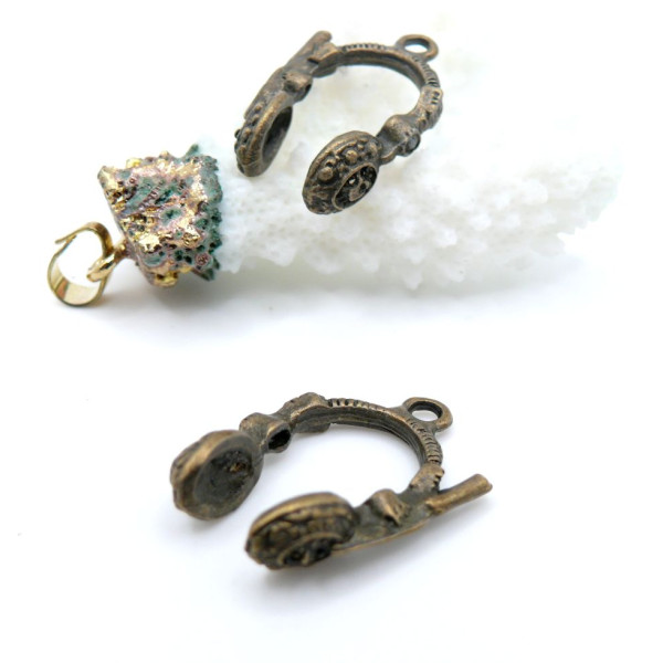 Breloques Écouteurs 15x11mm – Métal Couleur Bronze