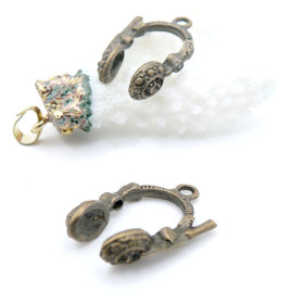 Breloques Écouteurs 15x11mm – Métal Couleur Bronze