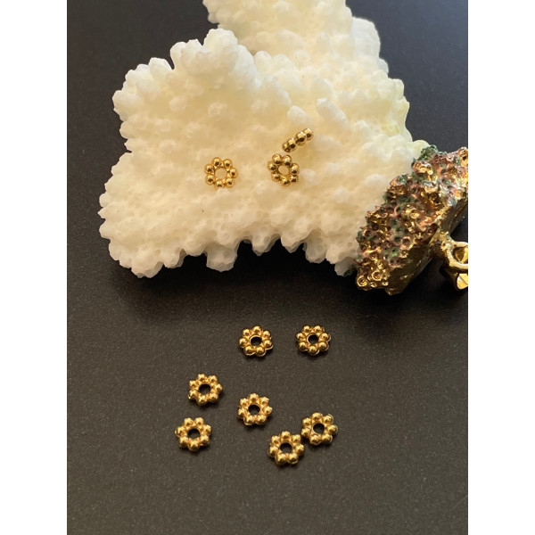 Perles Intercalaires Forme Fleurs 6 x 2 mm – Acier Inoxydable 304 Doré à l’or fin 18K, IONIQUE