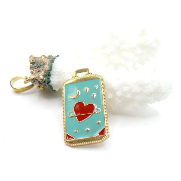 Pendentif Carte de Tarot Lune, Étoile et Cœur – Résine Émaillée & Acier Inox 304 – Doré à l’Or fin 18K