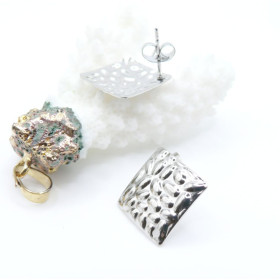 Boucles d’oreilles Puce Losange Martelée 19mm – Acier Inoxydable 304 Argenté