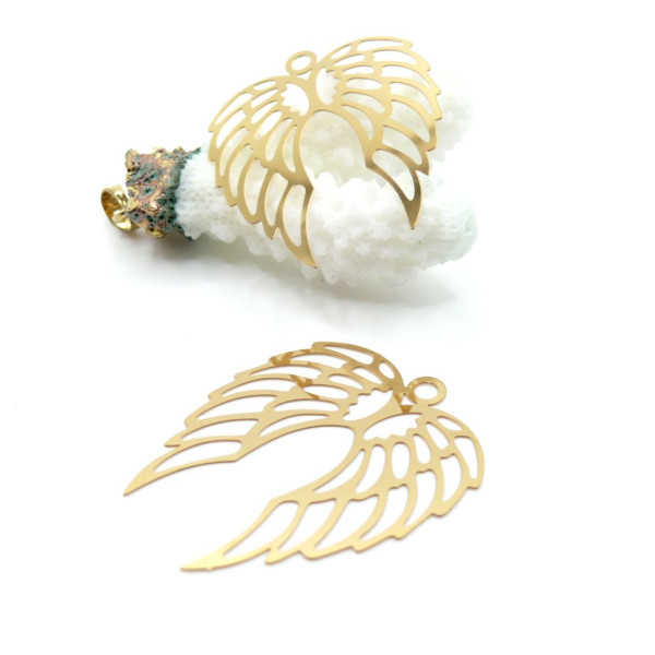 Estampes Ailes d’Ange 40mm – Acier Inoxydable Doré 18K