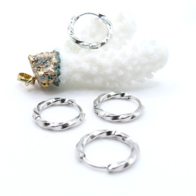 Créoles Rondes Torsadées 17mm, Épaisseur 2.5 mm – Acier Inoxydable 304 Argenté