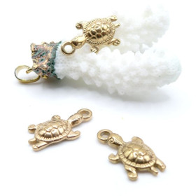 Pendentifs Tortue 3D 22.5 mm – Acier Inoxydable Doré, Placage IONIQUE