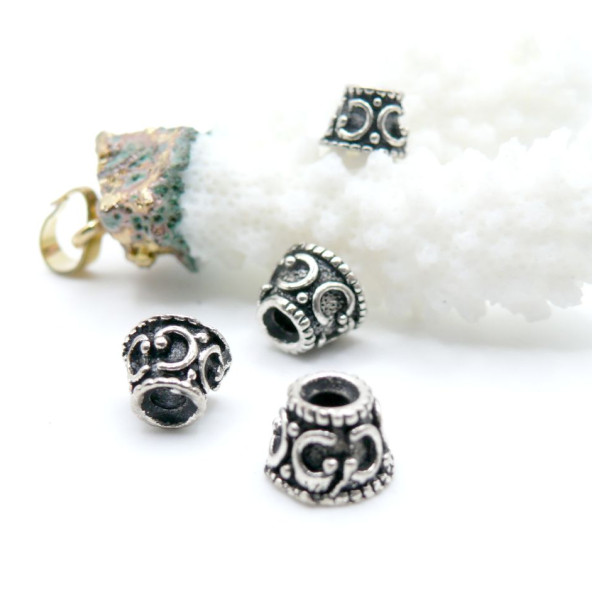 Coupelles Calottes Fleur 8mm – Argent Antique