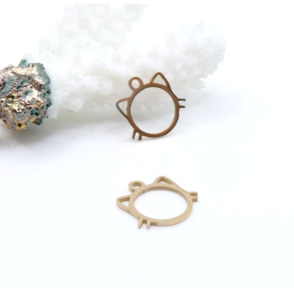 Pendentifs Chat 13 mm – Acier Inox 304 – Doré à l’Or fin 18K, placage IONIQUE