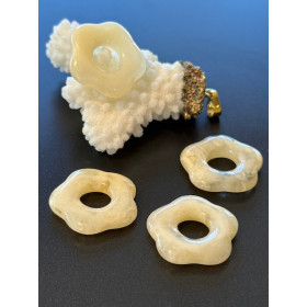 Pendentifs Fleur Résine Acrylique 25mm  Crème