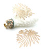 Estampes Pendentifs Fleur Feuille 39mm – Métal Doré
