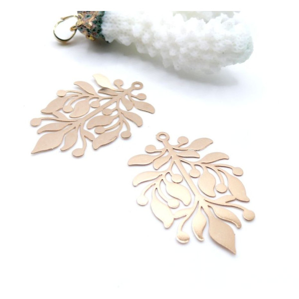 Estampes Pendentifs Feuille Stylisée 37 mm – Métal  Doré
