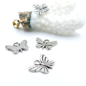 Pendentifs Papillon 15 mm – Laiton – Argenté