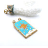 Pendentif Rectangle 30 mm avec Soleil en Résine Émaillée – Acier Inox 304 – Doré à l’Or fin 18K, placage IONIQUE (IP)