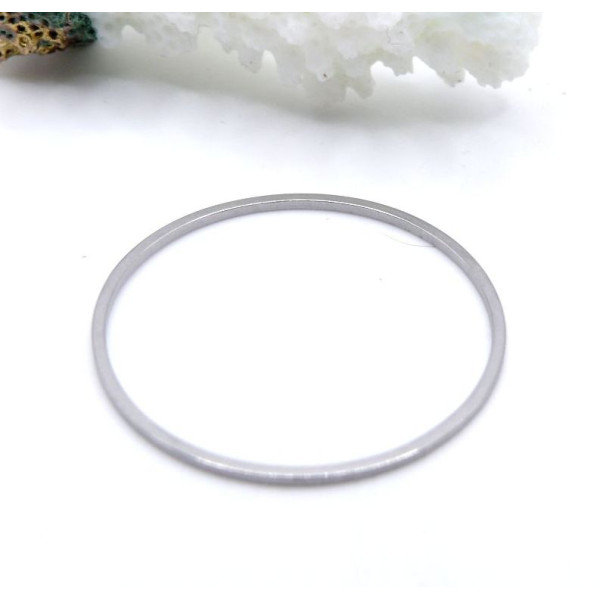 Pendentifs Connecteur Rond 20mm – Acier Inoxydable 304

Caractéristiques :