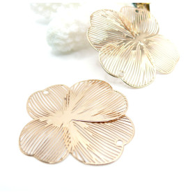 Estampes Connecteurs Fleurs Stylisées 36 mm – Laiton – Doré