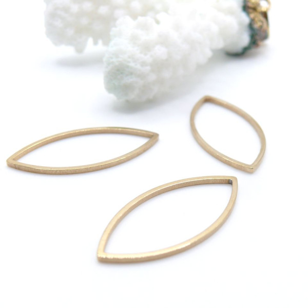 Pendentifs Anneau forme Navette 16mm – Acier Inoxydable Doré