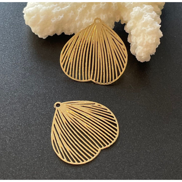 Estampes Pendentif Filigrane Pétale 17mm – Métal Doré