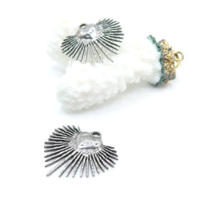 Pendentif Cœur Soleil  24mm – Acier Inoxydable 304 Argenté