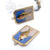 Pendentif Rectangle Poisson 28 mm en Résine Émaillée – Acier Inox 304 – Doré à l’Or fin 18K, placage IONIQUE (IP)