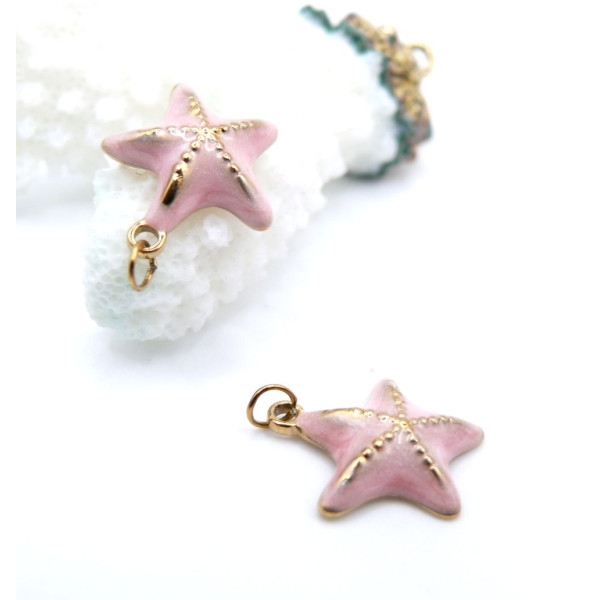 Pendentif avec Anneau Étoile de Mer Rose 16 mm en Résine Émaillée – Acier Inox 304 – Doré à l’Or fin 18K, placage IONIQUE (IP)