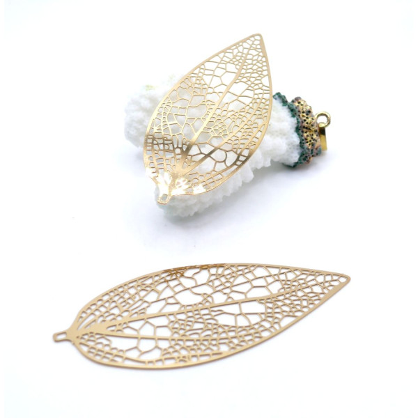Pendentifs,  Estampes Feuille ajourée  64 mm, Acier Inox 304  Doré à l’Or fin 18K