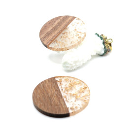 Pendentif Rond 38 mm – Bois et Résine