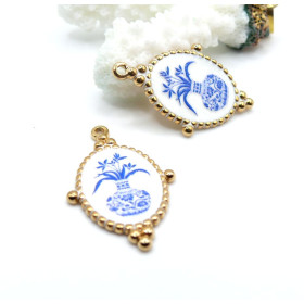 Pendentif Bouquet de Fleurs Style Vintage 32 mm – Acier Inox 304 – Doré à l’Or fin 18K, placage IONIQUE (IP)