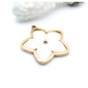 Pendentif Fleur avec Nacre Naturelle 24 mm – Acier Inox 304 Doré à l'Or Fin 18K – Placage PVD