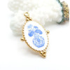 Pendentif, Charms Bouquet de Fleurs Style Vintage 32mm – Acier Inox 304 – Doré à l’Or fin 18K, placage IONIQUE (IP)