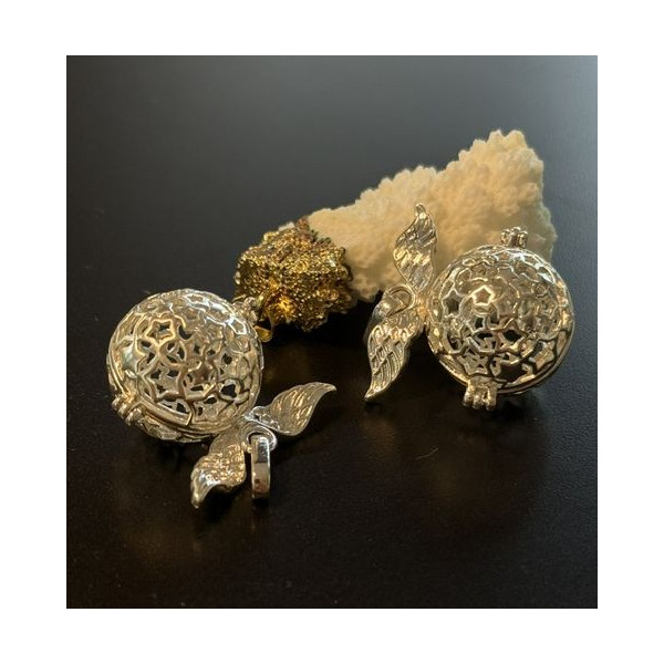 Pendentif Cage Bola avec Aile d'Ange & Étoiles Argent VIF pour Perle 16mm