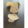 Estampes Pendentifs Filigrane Multi-Fleurs avec pistil 36 mm 3D – Métal BLANC
