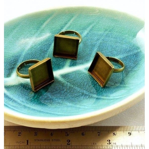 4 pieces Bronze 16 par 16 mm square rings