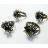 1 Supports de bague  bronze petite fleur