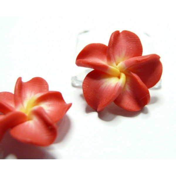 2 fleurs cabochons  fimo rouge  20mm