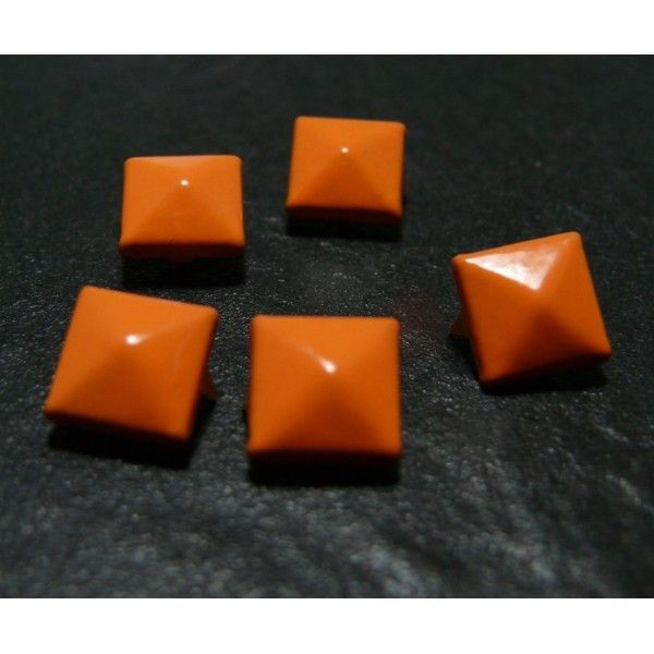 lot de 50 clous rivet 9mm orange pyramide  NO 226 carré