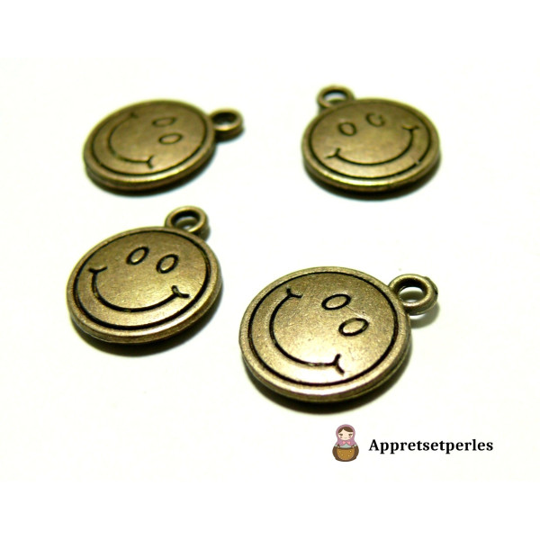 Pendentifs Ronds Smiley 13x16mm – Bronze
