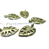 40  pendentifs trsè jolies breloques feuille  2D1114 BRONZE 13 par 12mm 