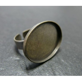 2 pièces:1 bague ovale bronze  horizontale et 1 cabochon 18 par 25