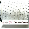 Suédine à Étoiles Rivets Argentés Blanc 5x2mm – DIY