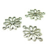 Pendentifs Connecteurs Fleurs 25mm en metal couleur Argent Antique