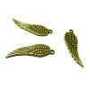 pendentifs Plumes 30mm metal couleur Bronze