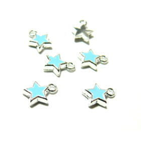 160109151433 PAX 20 sequins type Emailles Mini Etoiles Parme 8mm 