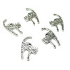 10 pieces breloque chat VA ref EA109